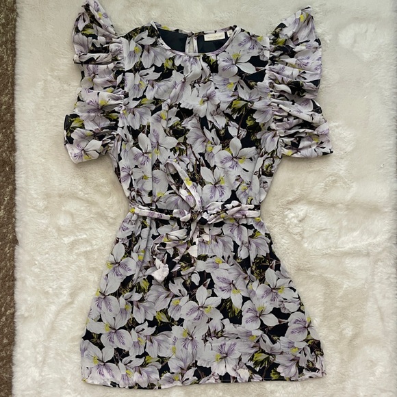 Pretty Floral Mini Dress - Like New! - Picture 1 of 3